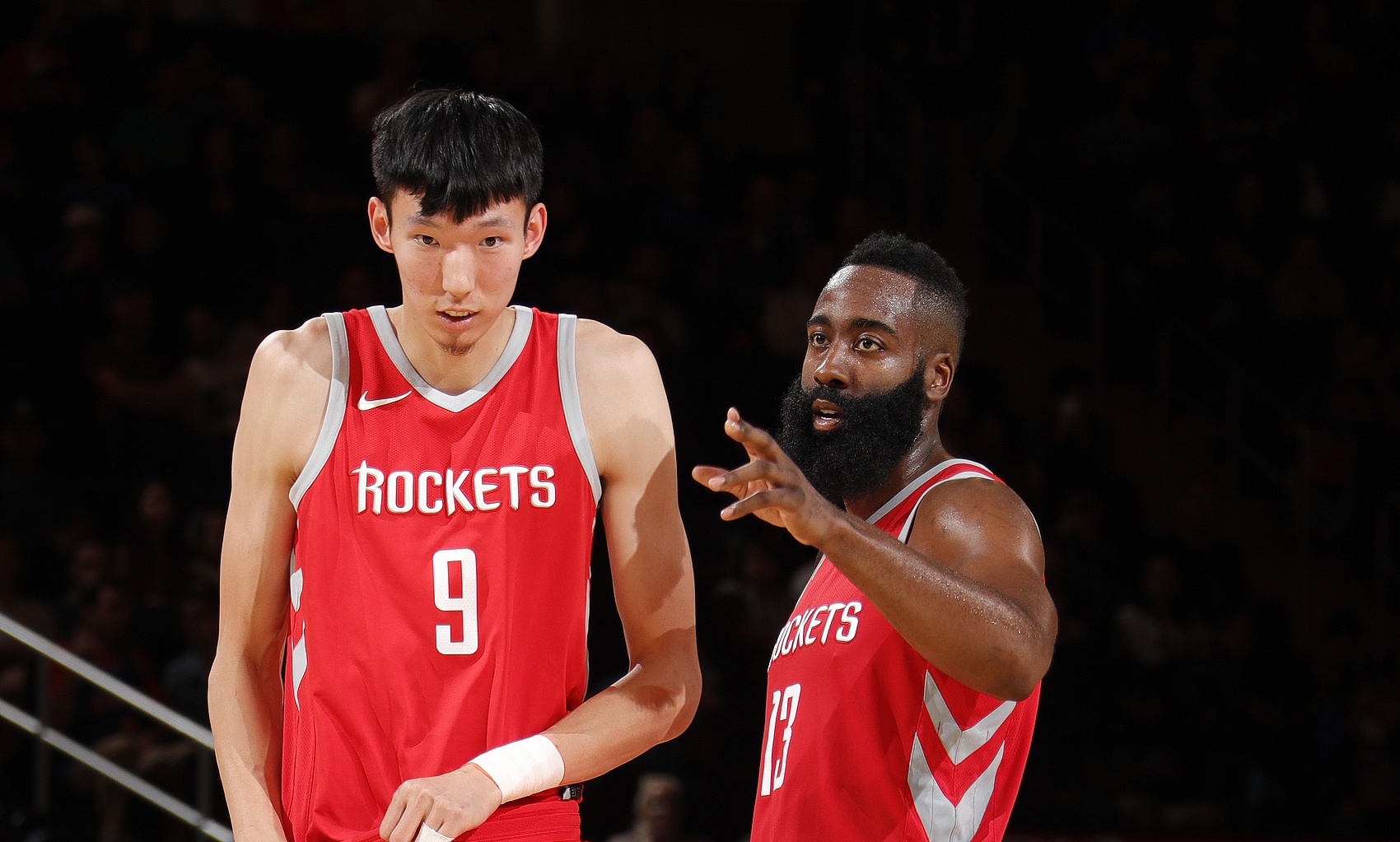 亚洲球员NBA得分谁最强?姚明前3守门 小杨破百里程碑 八村在发力 亚洲球员NBA得分谁最强?姚明前3守门 小杨破百里程碑 八村在发力