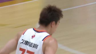 [张镇麟暴扣]状态不错！古德温快攻反击助飞张镇麟空接暴扣